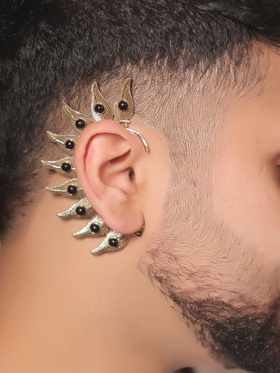 Surbh Black Men’s Gold Feather Earcuff - Men&