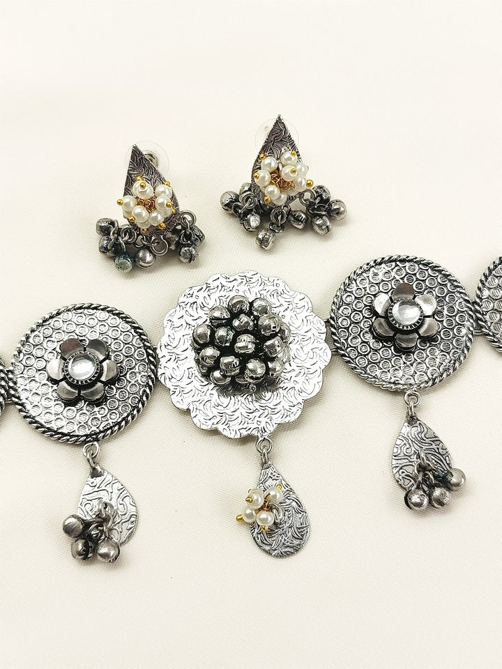 Dipali White Oxidized Choker Set