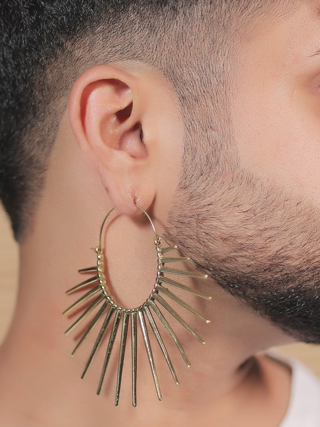 https://cdn.shopify.com/s/files/1/0607/4479/4285/files/poonam1_c703eb8a-822d-4056-b327-39ef110b5163.jpg?v=1773123046