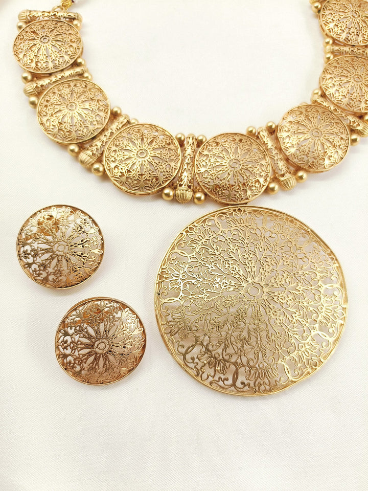 Gourika Filigree Antique Gold Set