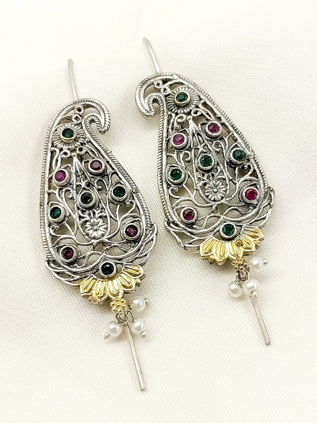 Aarzu R&G Oxidized Earcuff