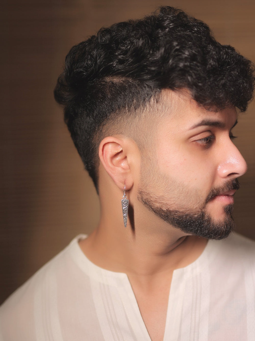 https://cdn.shopify.com/s/files/1/0607/4479/4285/files/poonam_3ad68c87-08b2-487a-ba37-a97e4ae7bf16.jpg?v=1772268947