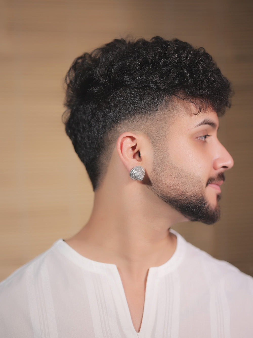 https://cdn.shopify.com/s/files/1/0607/4479/4285/files/poonam_3f49e772-4722-4bd4-89f5-d79c4f482932.jpg?v=1773149398