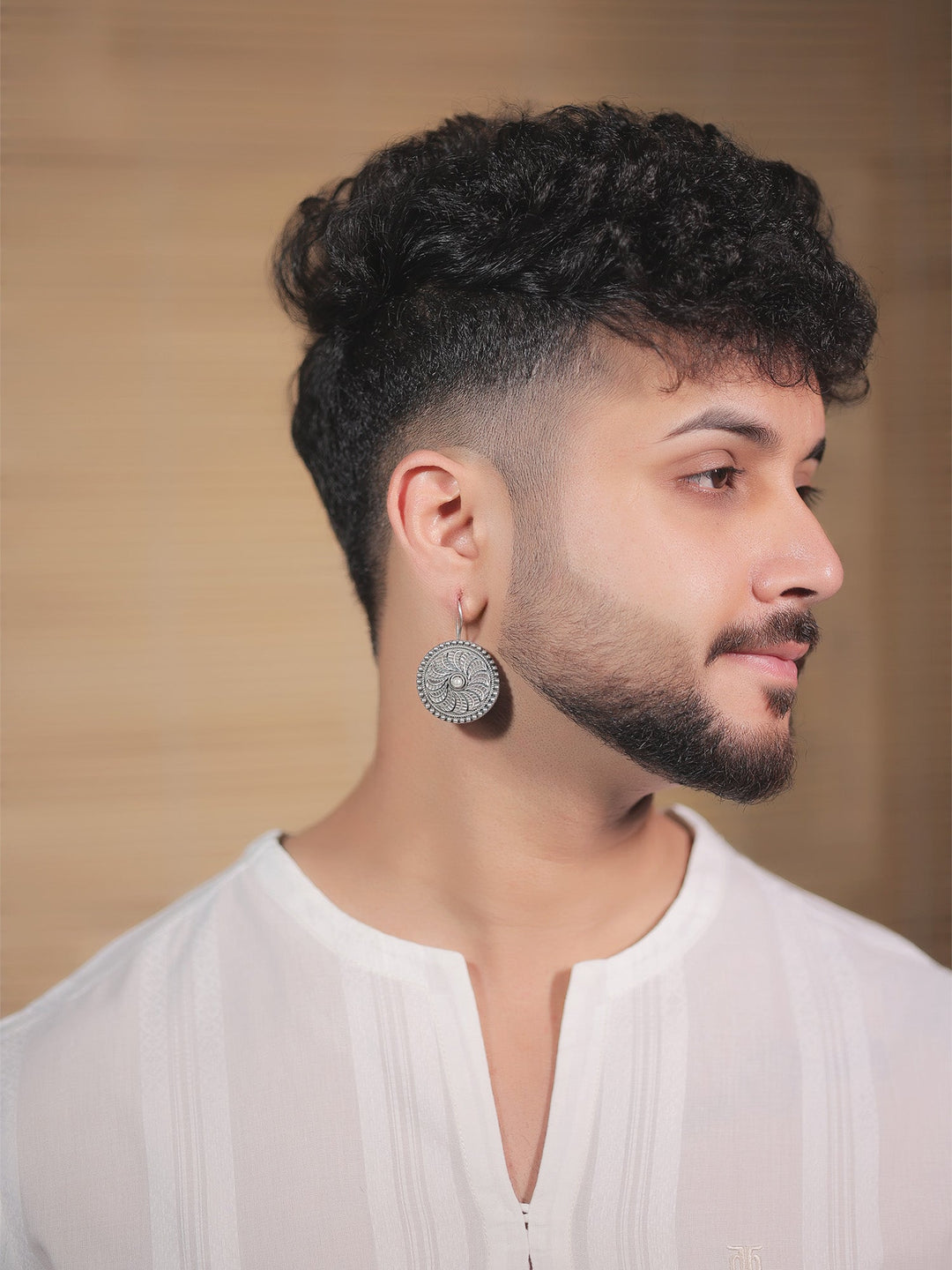 https://cdn.shopify.com/s/files/1/0607/4479/4285/files/poonam_50d9d50b-8fa3-40bc-b609-a1597c81f0e3.jpg?v=1773132774