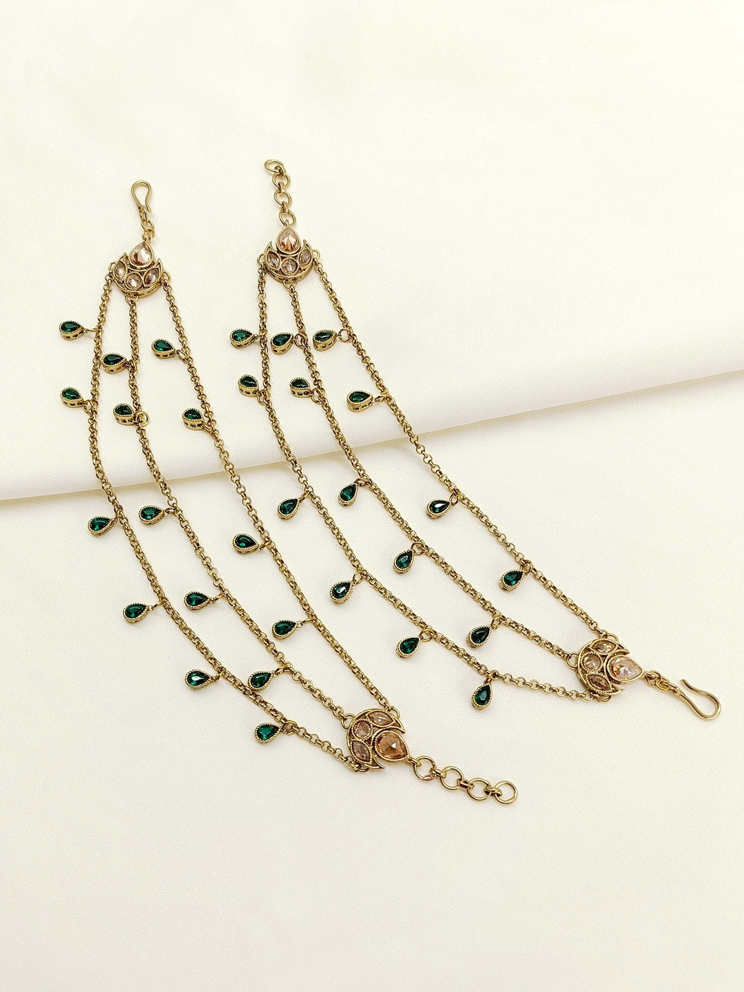 Laya Green Traditional Ear Chain