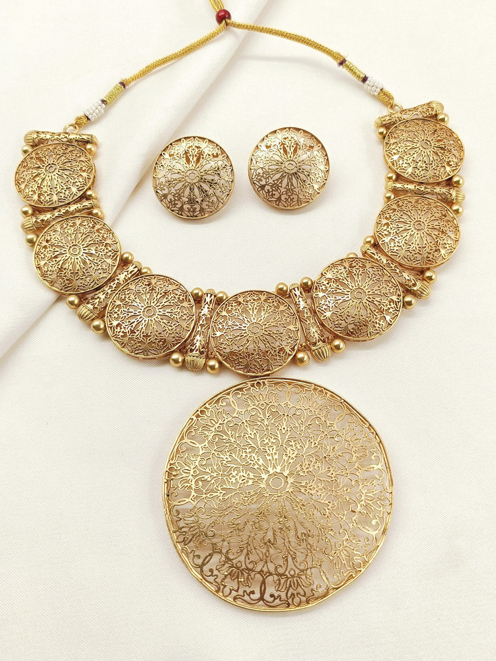 Gourika Filigree Antique Gold Set