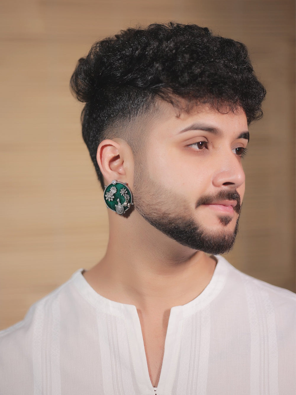 https://cdn.shopify.com/s/files/1/0607/4479/4285/files/poonam_8279db74-f020-4dae-9afe-eb52f1082fc1.jpg?v=1773146891