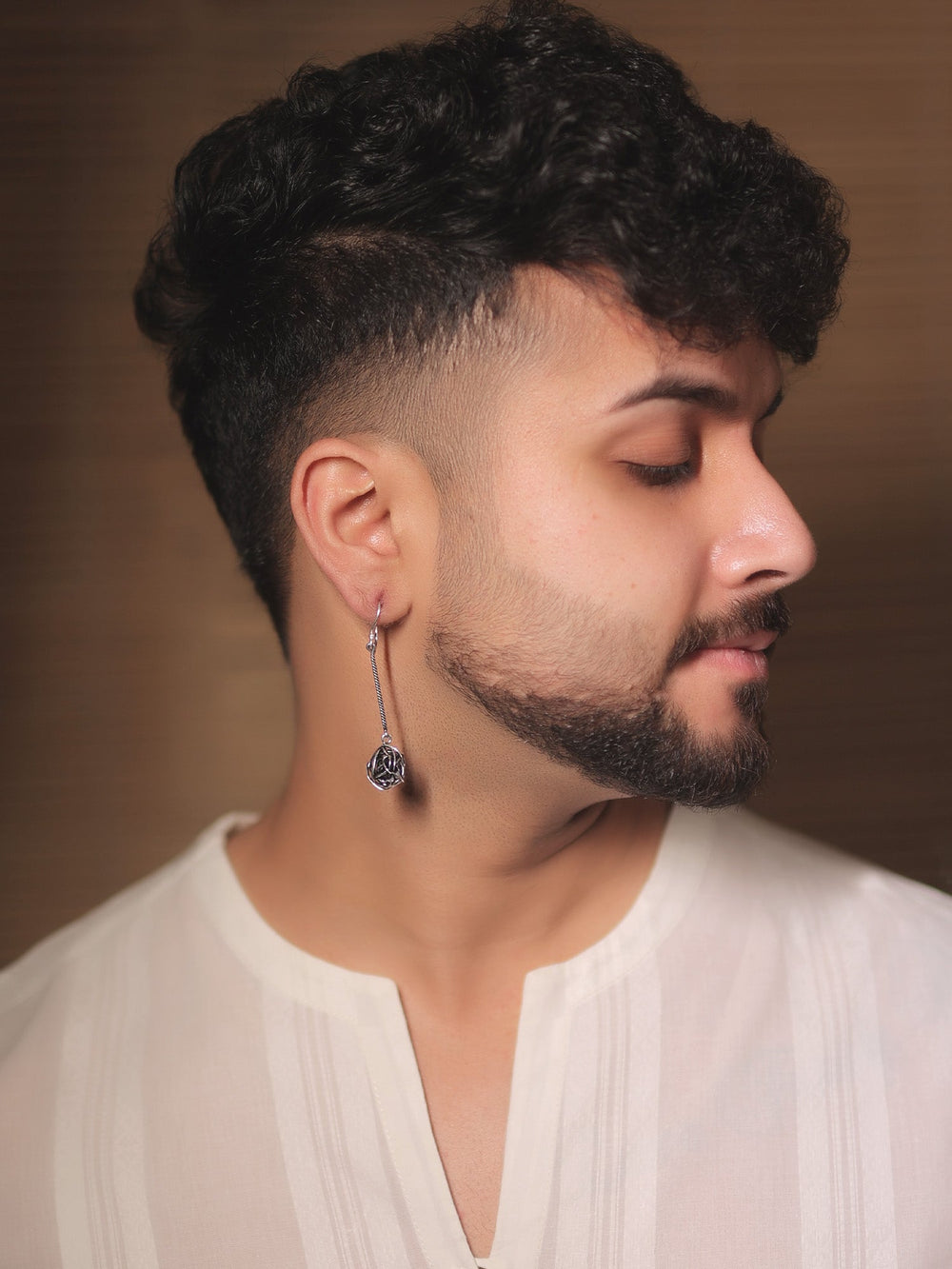 https://cdn.shopify.com/s/files/1/0607/4479/4285/files/poonam_89357416-ca36-4595-ae02-bfb2b8d903f0.jpg?v=1772267872