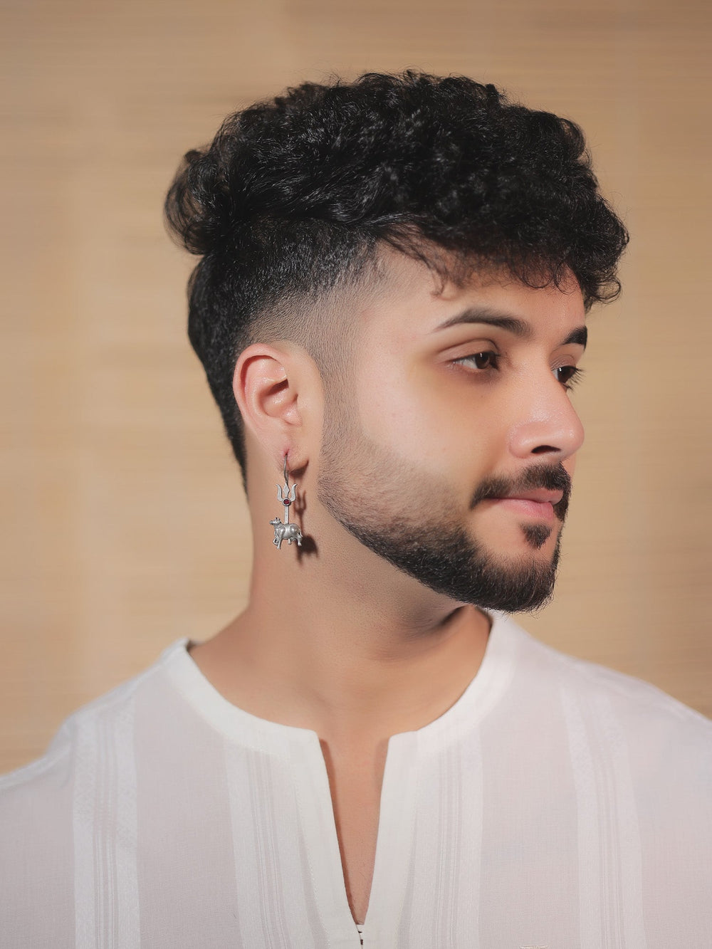 https://cdn.shopify.com/s/files/1/0607/4479/4285/files/poonam_c2b32bae-66bf-47fe-9cf8-7b50d9a40f22.jpg?v=1773124799