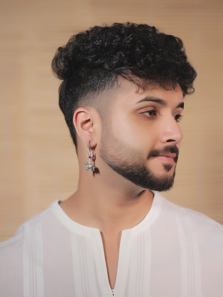 https://cdn.shopify.com/s/files/1/0607/4479/4285/files/poonam_c2b32bae-66bf-47fe-9cf8-7b50d9a40f22.jpg?v=1773124799