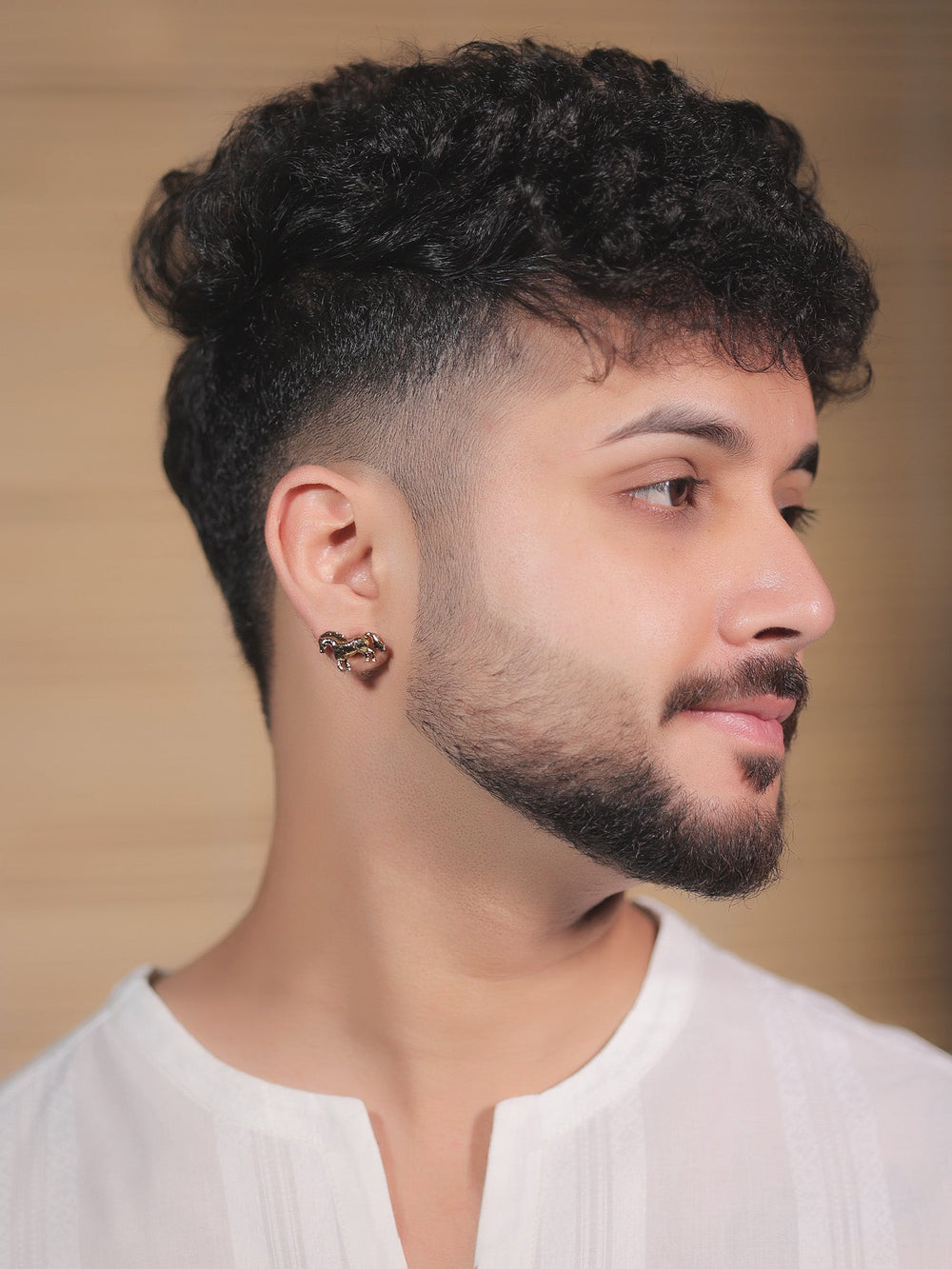 https://cdn.shopify.com/s/files/1/0607/4479/4285/files/poonam_c3d09ccc-5c43-400d-8829-4051fb10f280.jpg?v=1773398605