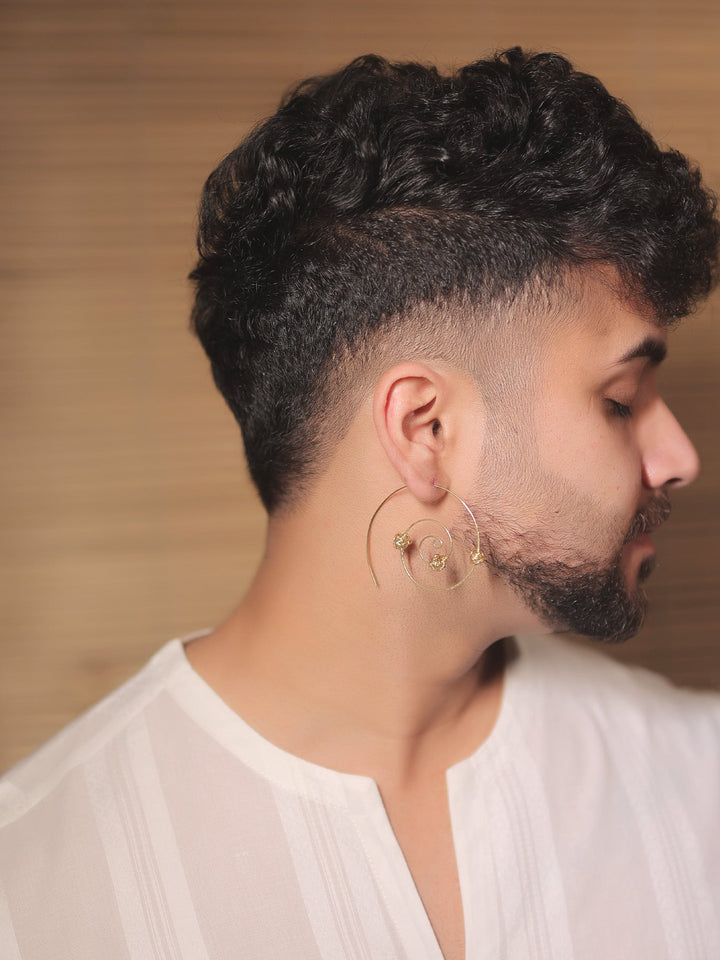https://cdn.shopify.com/s/files/1/0607/4479/4285/files/poonam_f250540c-2392-4ec2-b3c2-aac81f2b9da9.jpg?v=1772189196