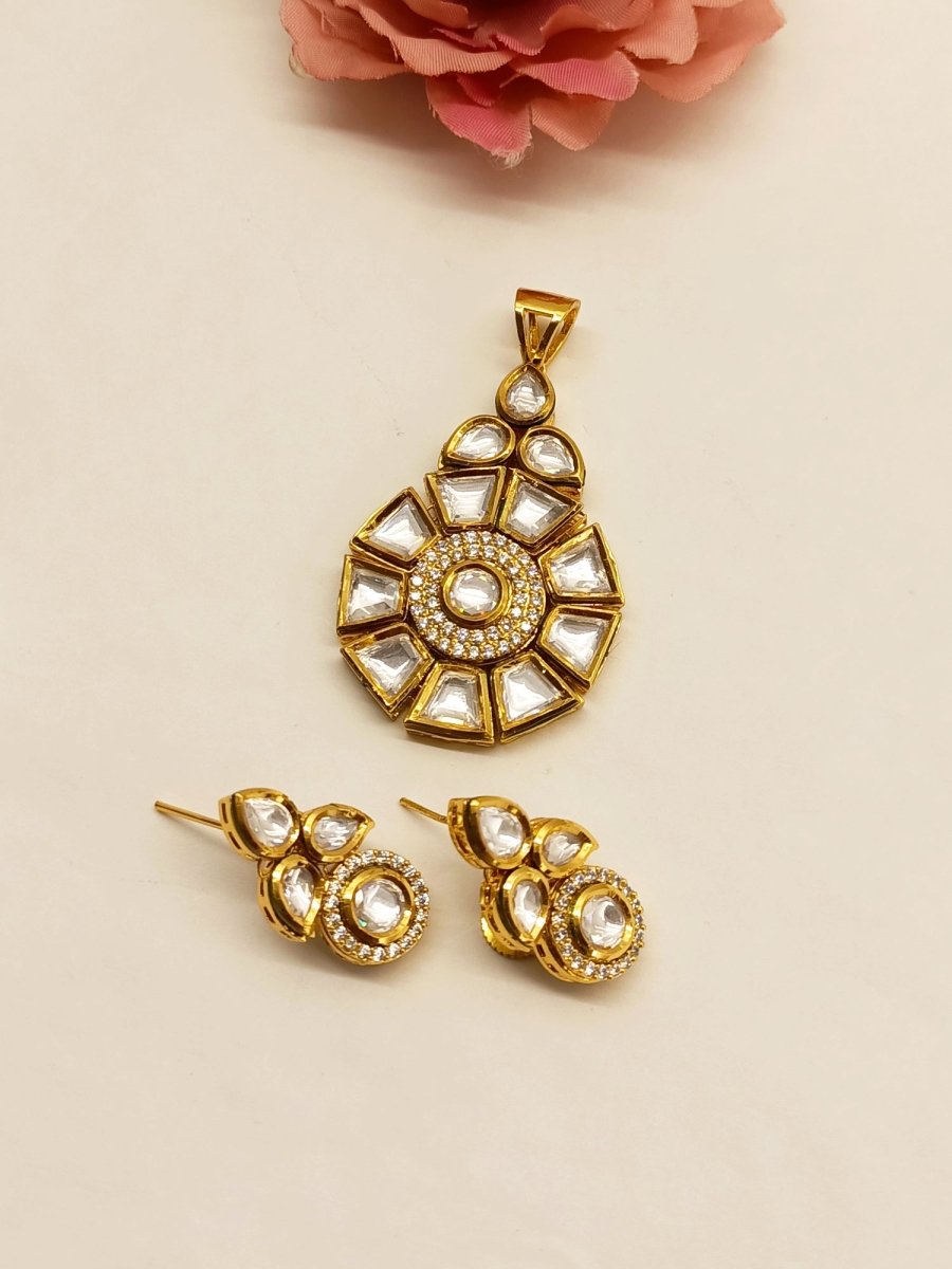 Purnima White Kundan Pendant Set - House of Sarvati LLC