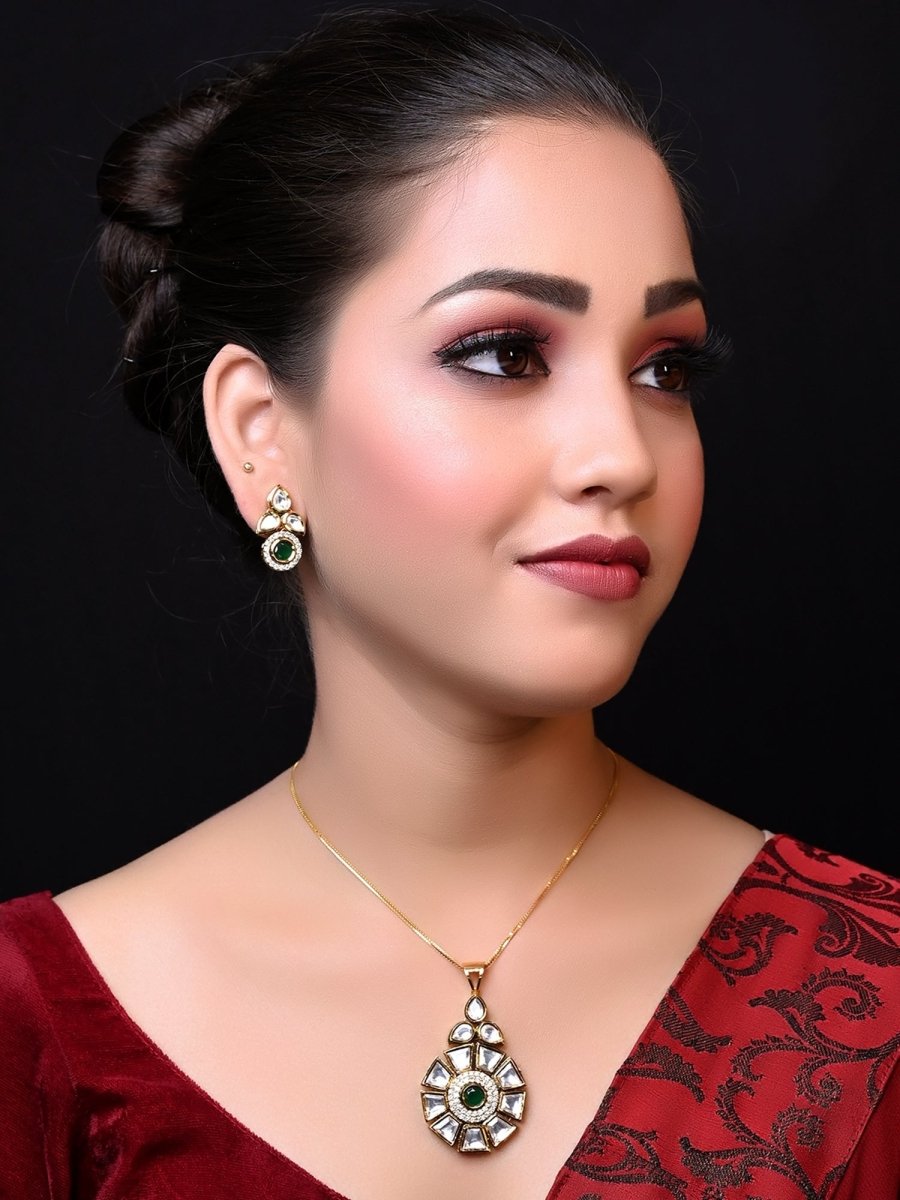 Ragvi Green Kundan Pendant Set - House of Sarvati LLC