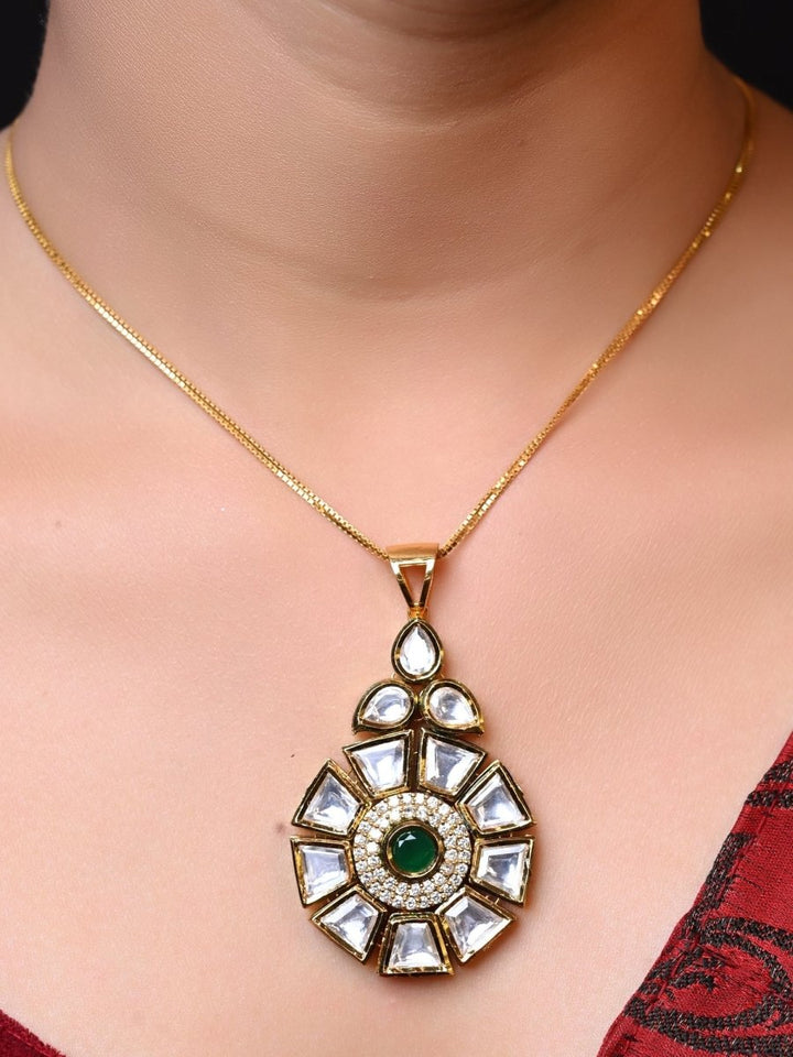 Ragvi Green Kundan Pendant Set - House of Sarvati LLC