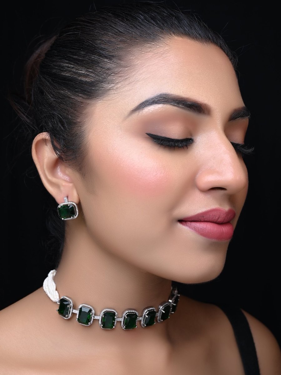 Ruqayyah Green Emerald Diamond Necklace Set - House of Sarvati LLC
