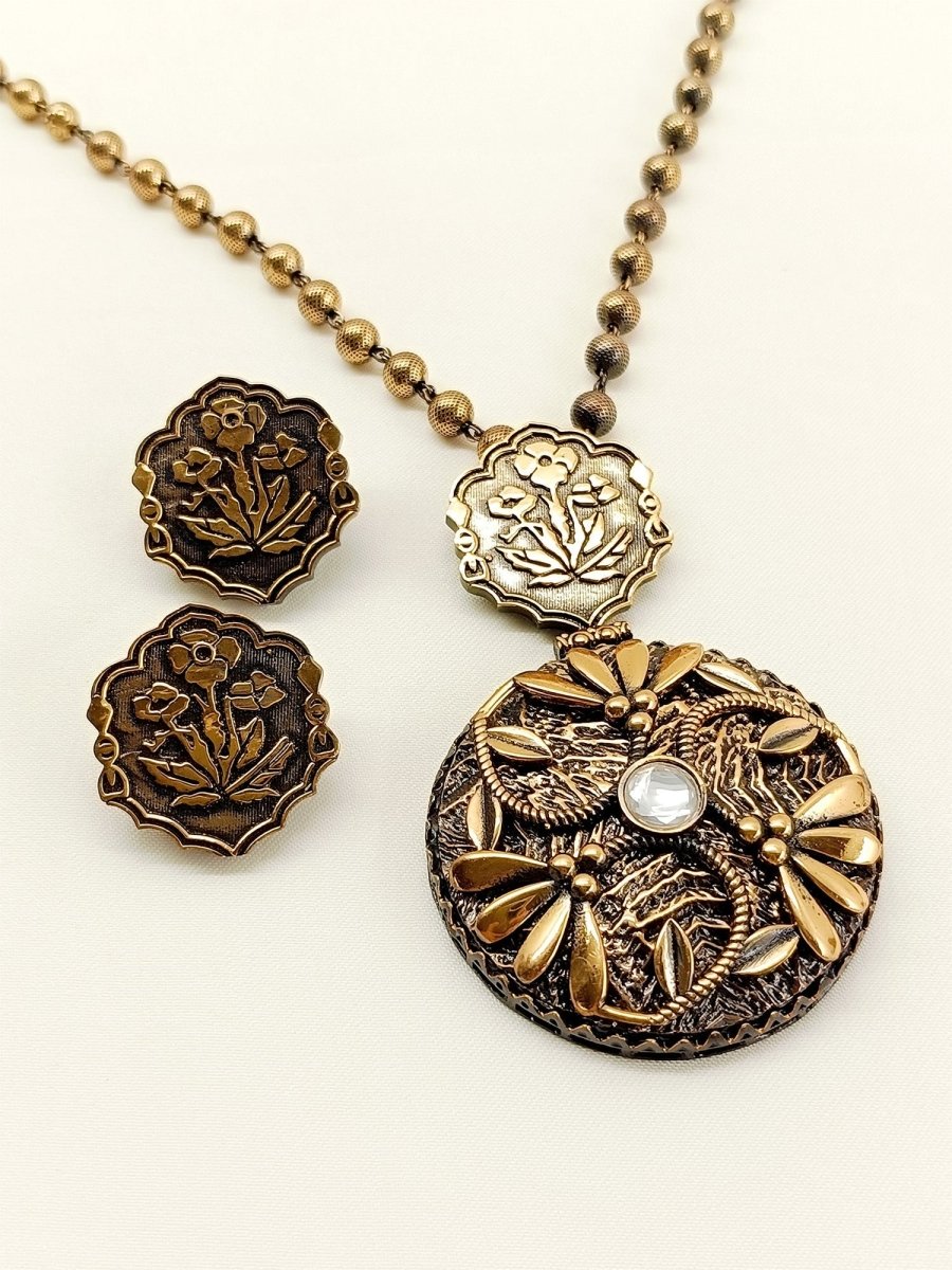 Seher Antique Gold Oxidized Pendant Set - House of Sarvati LLC