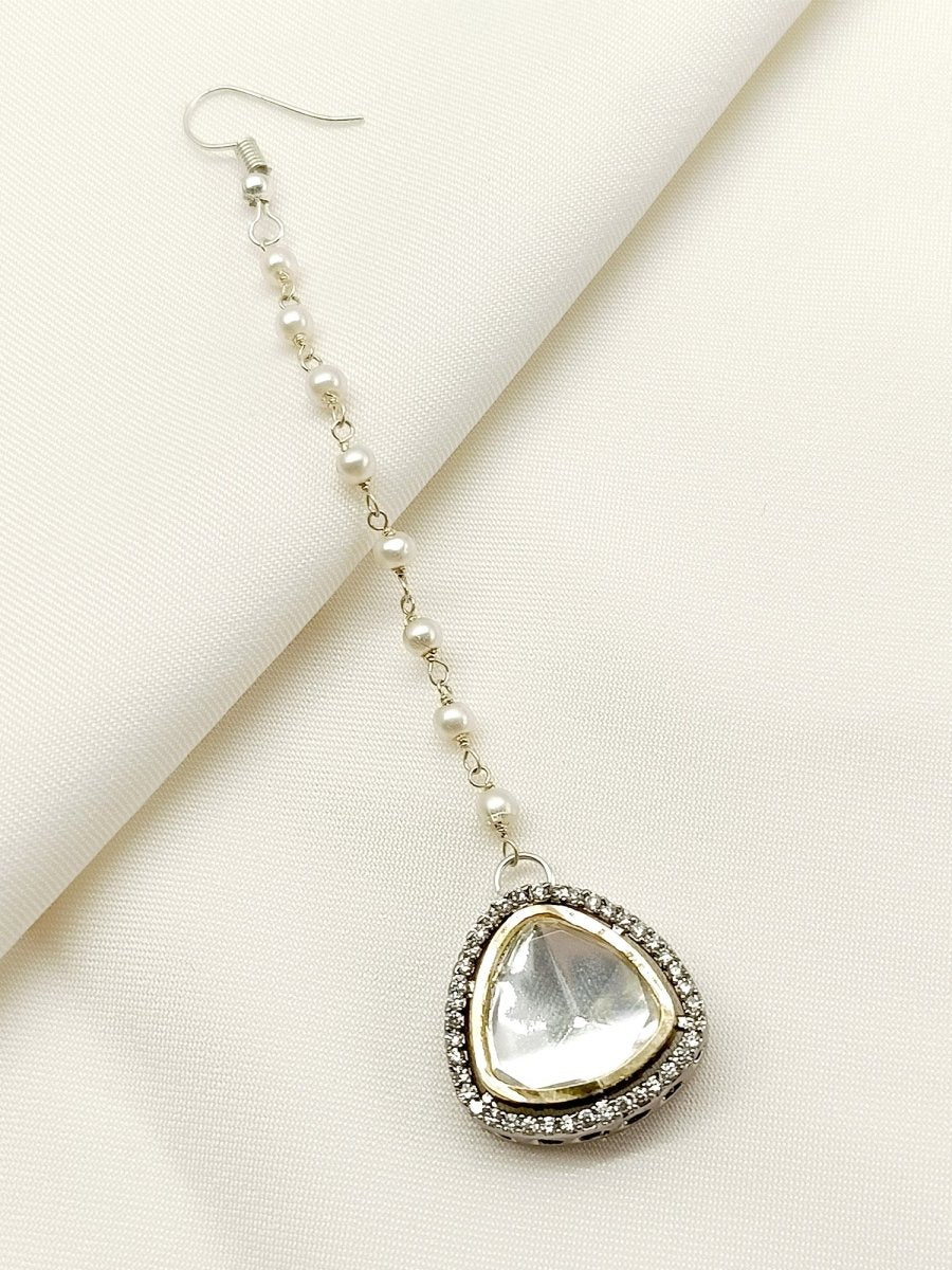 Shakti White Kundan Maangteeka - House of Sarvati LLC