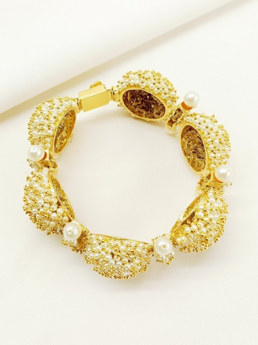 Shivi Cream Antique Bracelet - House of Sarvati LLC
