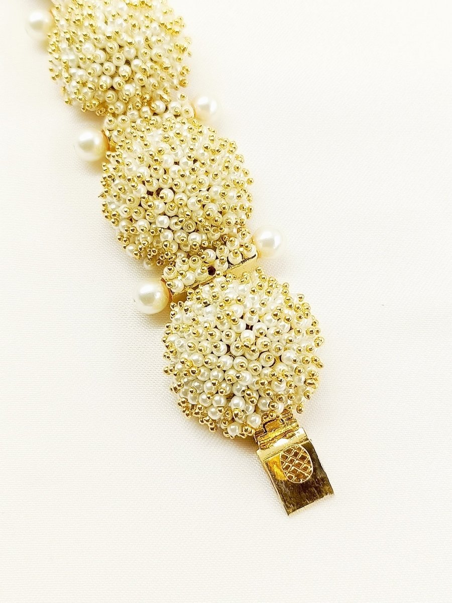 Shivi Cream Antique Bracelet - House of Sarvati LLC