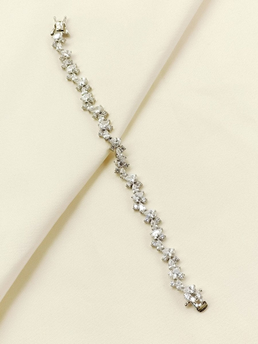 Tanvi White American Diamond Bracelet - House of Sarvati LLC