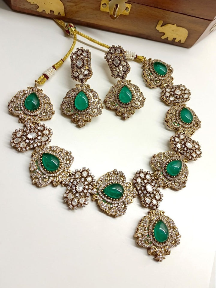 Tapti Green Victorian Necklace Set - House of Sarvati LLC