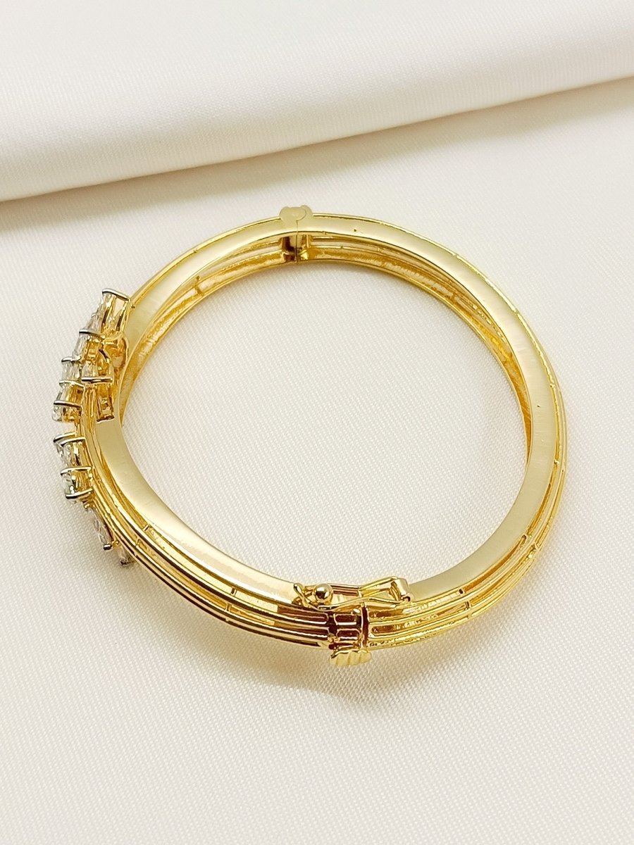 Trishika 92.5 Silver Swarovski Stone Bracelet - House of Sarvati LLC