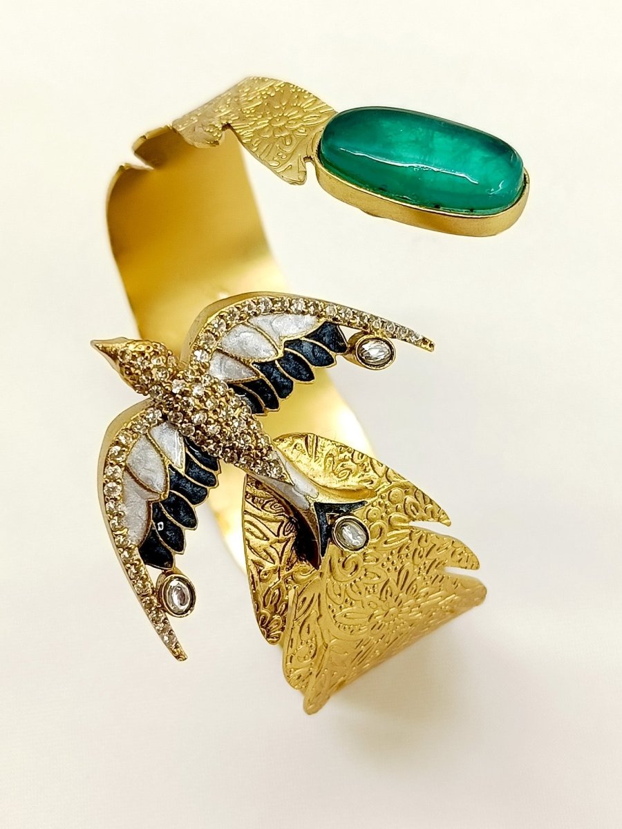 Ulagan Green Boutique Bracelet - House of Sarvati LLC