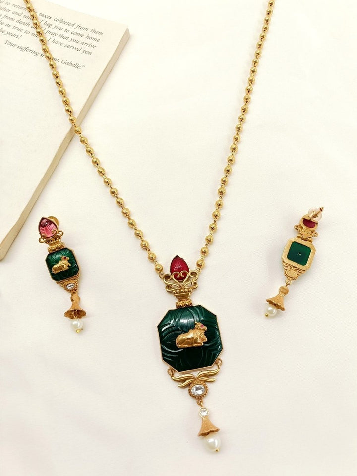Varnika R & G Antique Pendant Set - House of Sarvati LLC