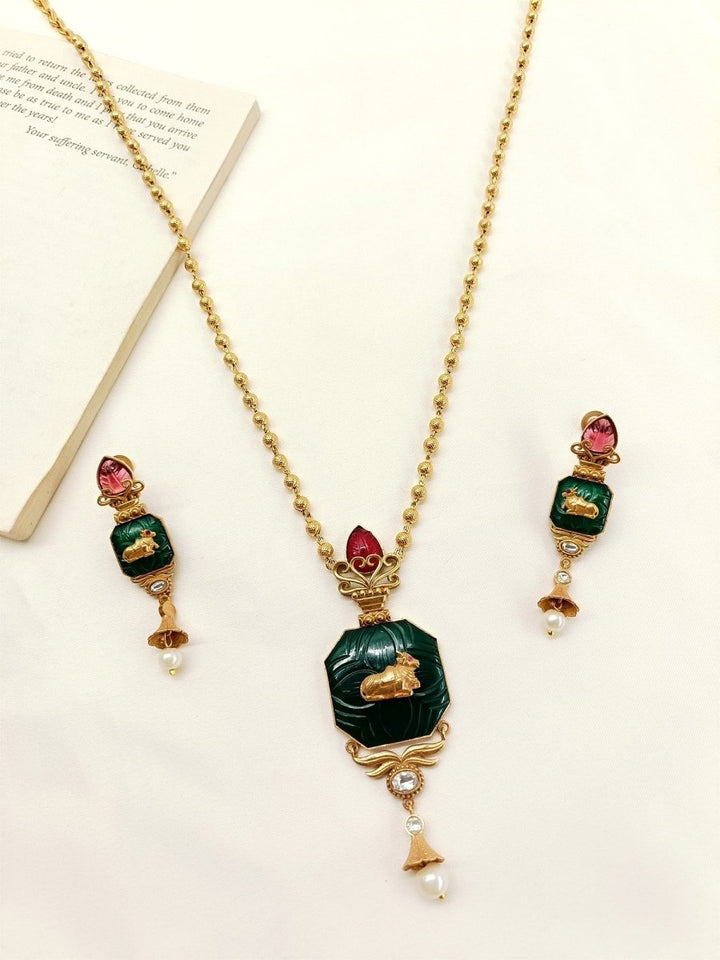 Varnika R & G Antique Pendant Set - House of Sarvati LLC