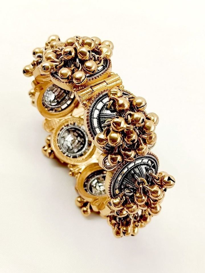 Vasvi Two Tone Polish Boutique Kada - House of Sarvati LLC